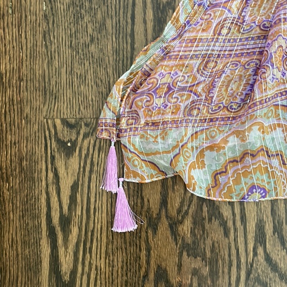 Tasseled scarf - Picture 3 of 6